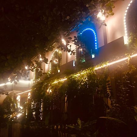 Отель Trang An Secret Garden Ниньбинь Экстерьер фото