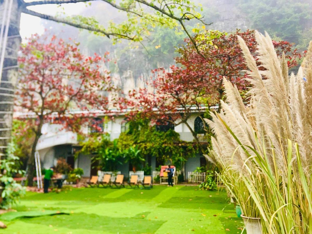 Отель Trang An Secret Garden Ниньбинь Экстерьер фото